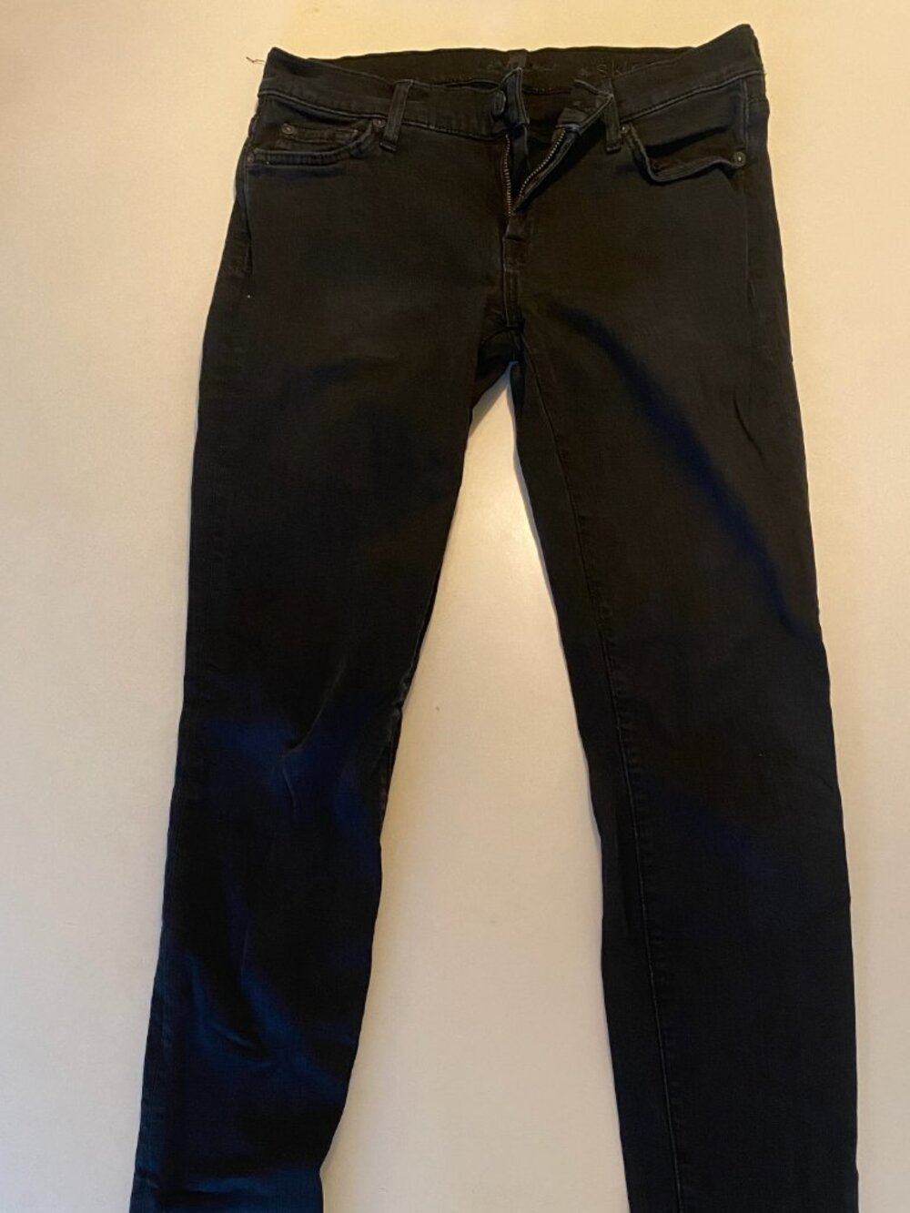 7 For All Mankind The Skinny Jeans Women's Size 28 Black Stretch Denim Designer - Picture 4 of 7